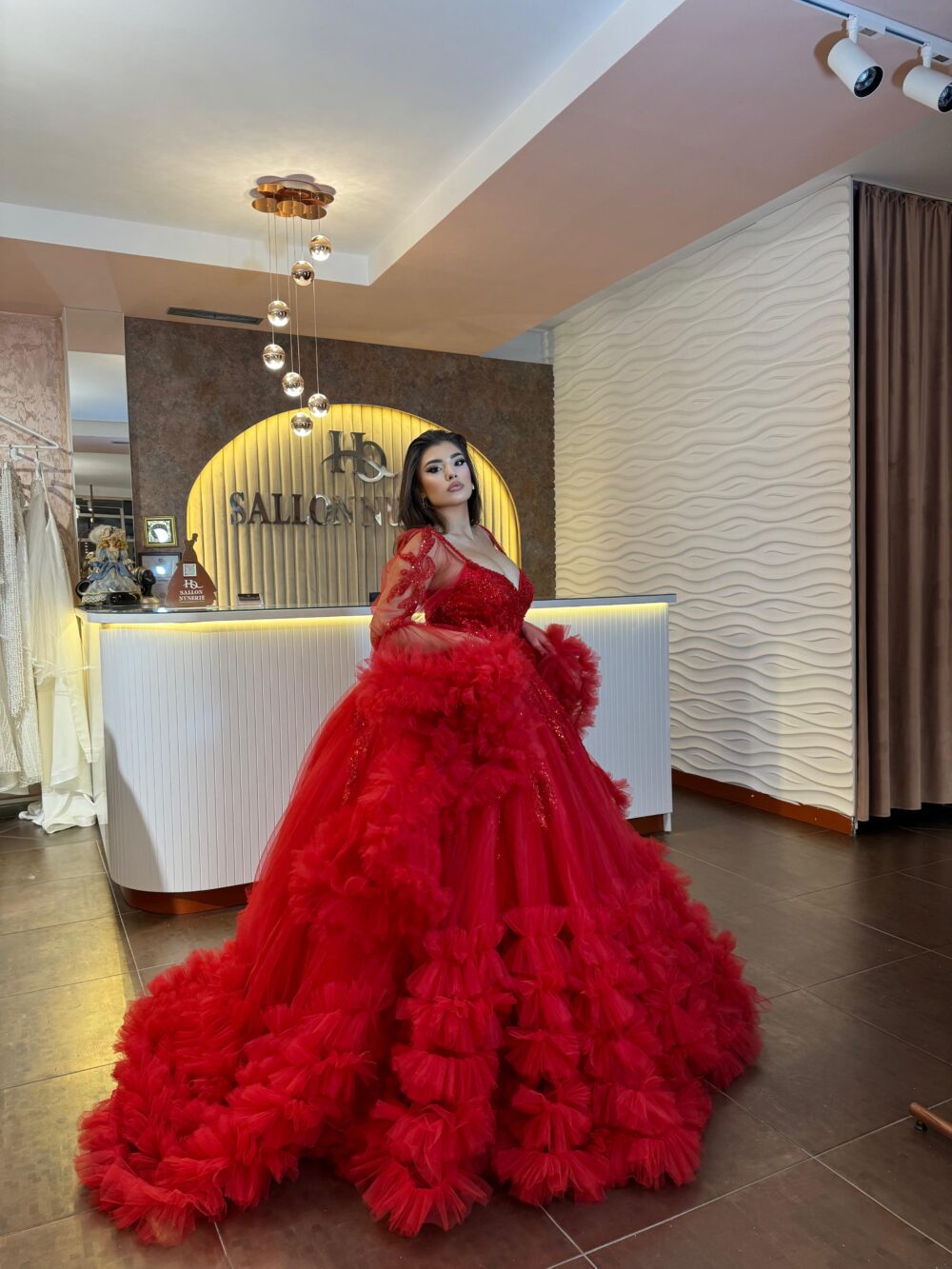 Scarlet Royal Majesty - Image 4