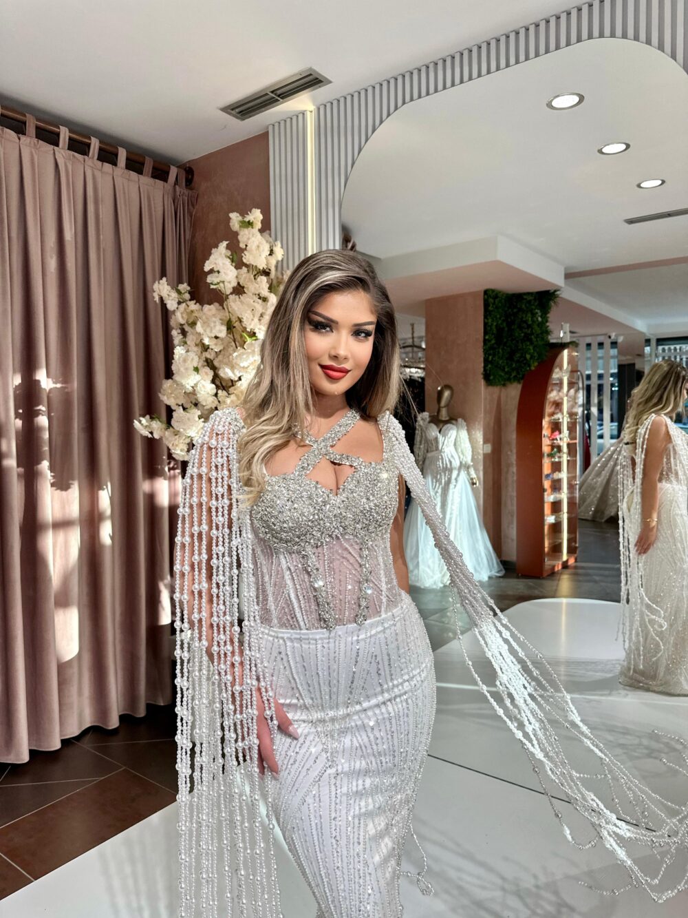 Intricate Beaded White - Image 2